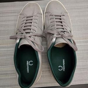 Fred Perry men's gray and green canvas sneakers size 12
